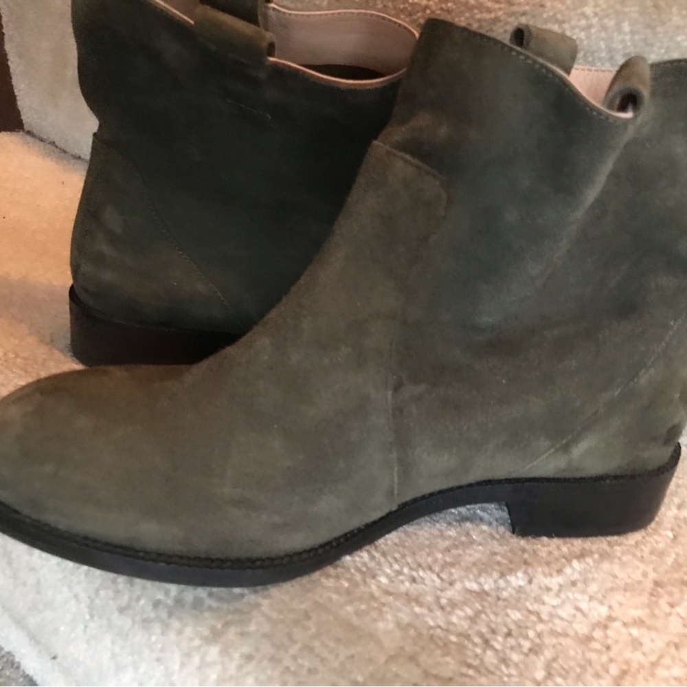 Lands End olive green suede booties